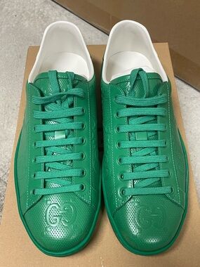 Gucci Men’s Ace Sneakers – Green – Size 6.5 – Like New